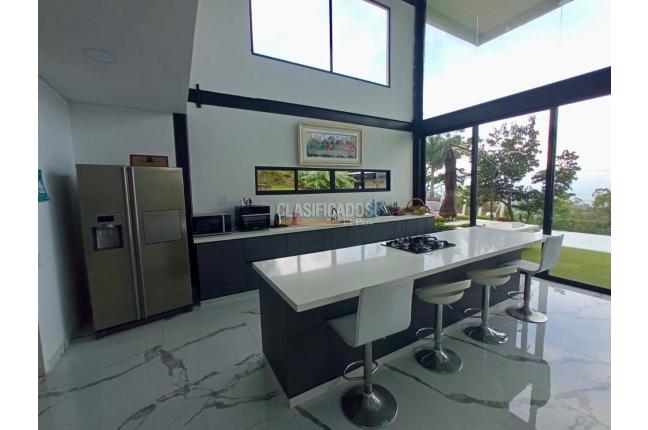 Casas, Venta, Yumbo - $1.700.000.000