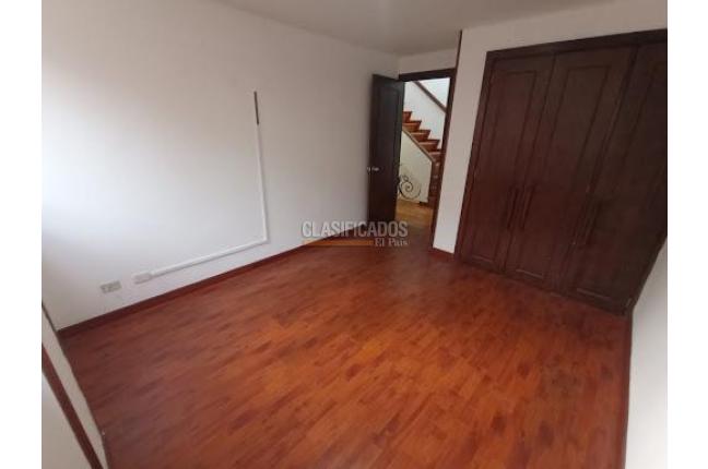 Casas, Venta, Bogotá - $700.000.000