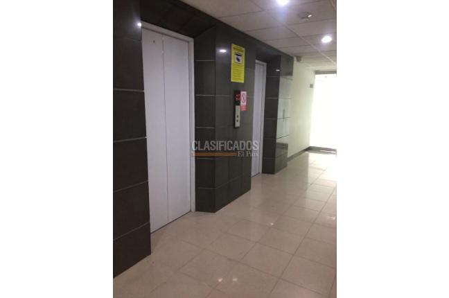 Oficinas y Consultorios, Alquiler en La Flora