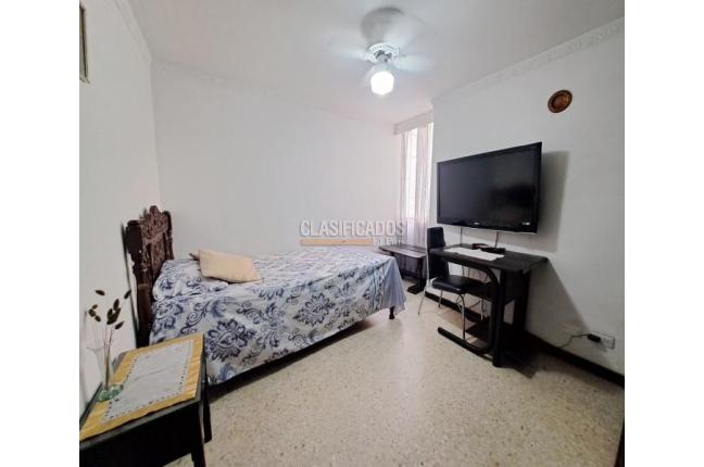 Apartamentos, Venta, Versalles - $300.000.000