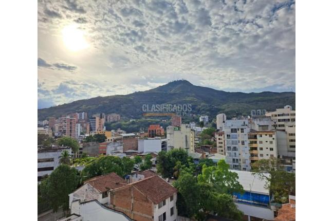 Apartamentos, Venta, Versalles - $300.000.000