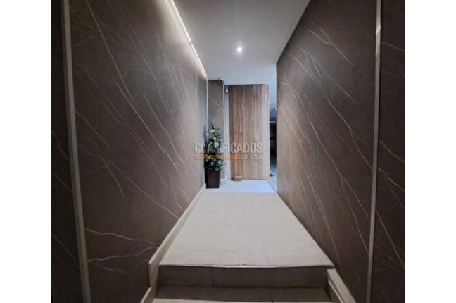 Apartamentos, Venta, Versalles - $300.000.000