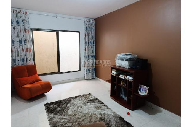 Casas, Venta, Álamos - $380.000.000