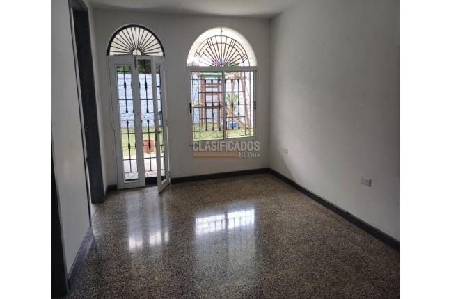 Casas, Venta en La Flora