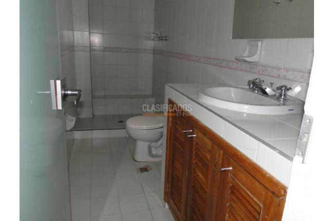 Edificios, Venta, Santa Rosa - $4.500.000.000