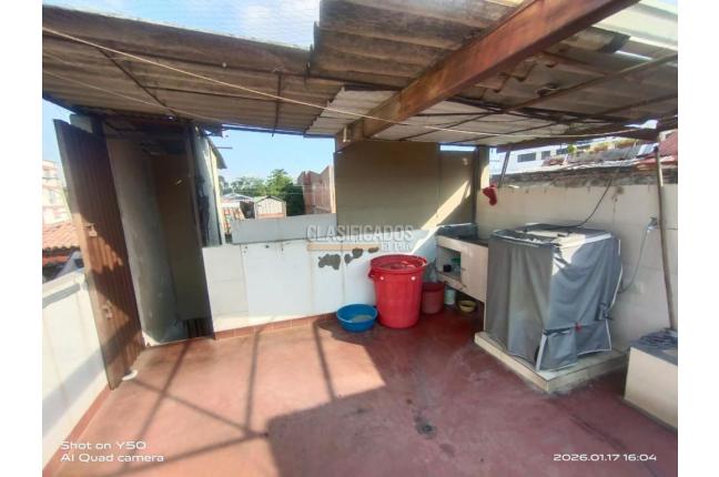 Edificios, Venta, Libertadores - $460.000.000