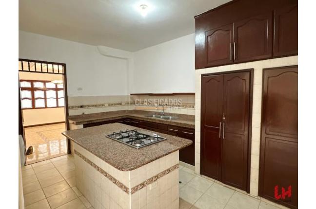 Casas, Alquiler, San Fernando Viejo - $7.000.000