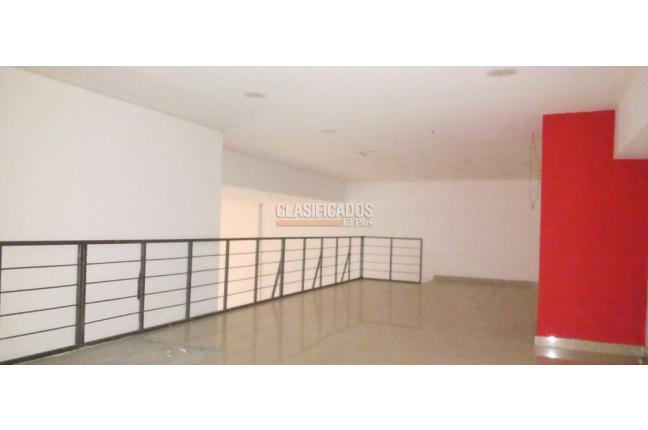 Locales y Bodegas, Alquiler, Santander - $9.850.000