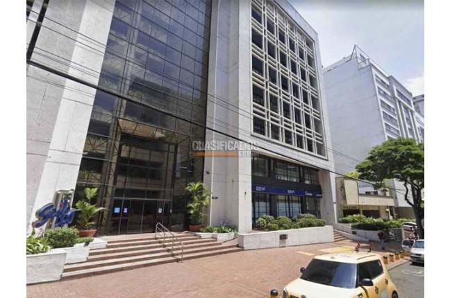 Oficinas y Consultorios, Alquiler en Centenario