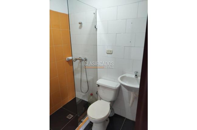 Locales y Bodegas, Alquiler, Bueno Madrid - $3.800.000