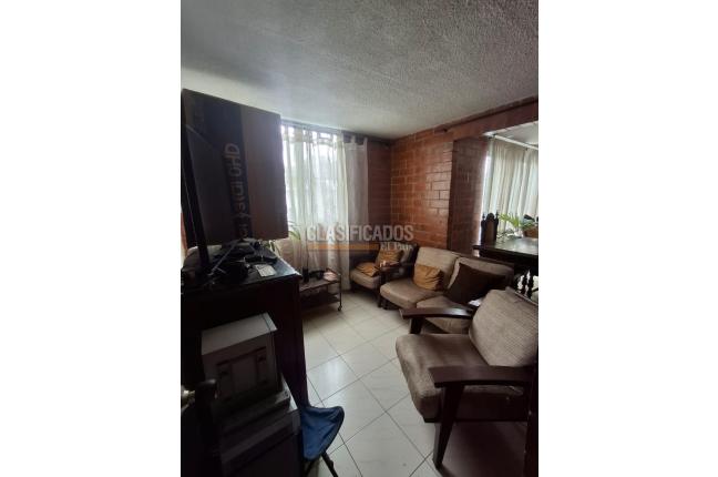 Apartamentos, Venta, Alameda del Parque - $180.000.000