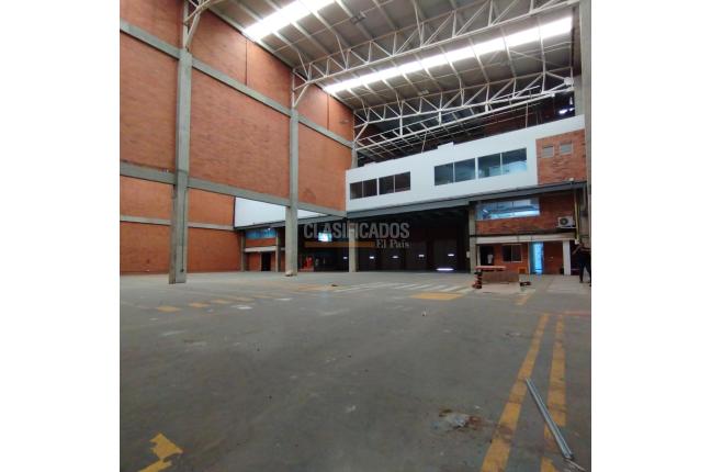 Locales y Bodegas, Venta en Acopi