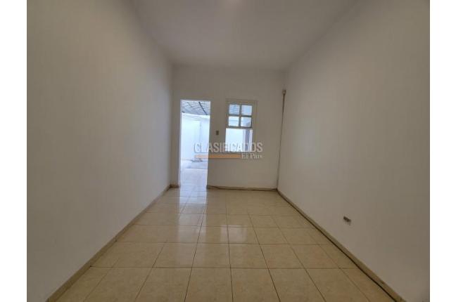 Locales y Bodegas, Alquiler, Granada - $3.000.000