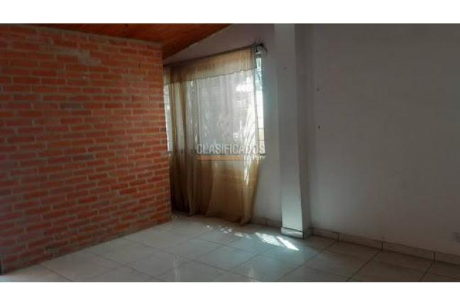 Apartaestudios, Alquiler, La Merced - $1.000.000