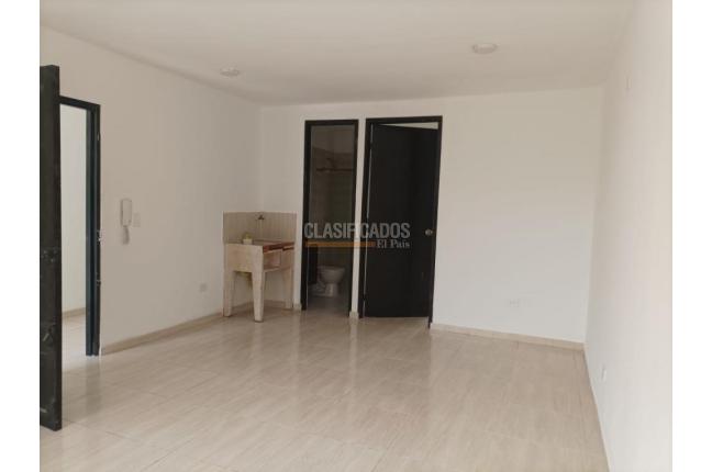 Oficinas y Consultorios, Alquiler, La Flora - $1.000.000