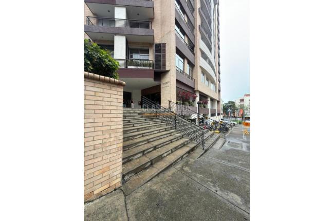 Apartaestudios, Alquiler en Ciudad Jardín