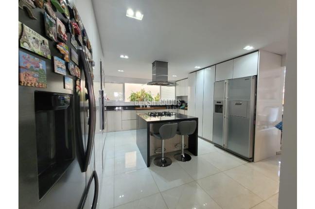 Casas, Venta, Ciudad Jardín - $2.200.000.000