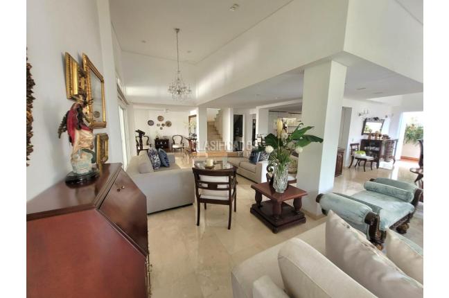 Casas, Venta, Ciudad Jardín - $2.200.000.000