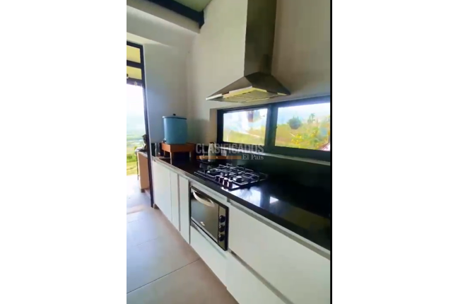 Fincas y Casas Campestres, Venta, Buga - $1.100.000.000