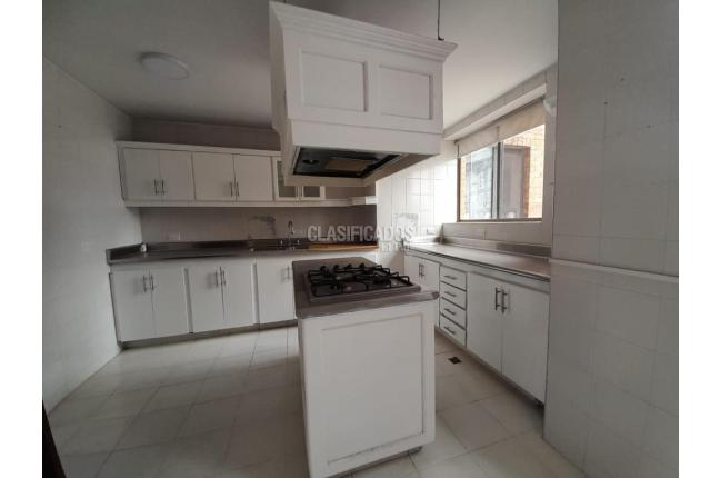 Apartamentos, Venta, El Ingenio - $560.000.000