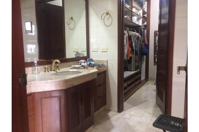 Apartamentos, Venta, Normandía - $1.500.000.000