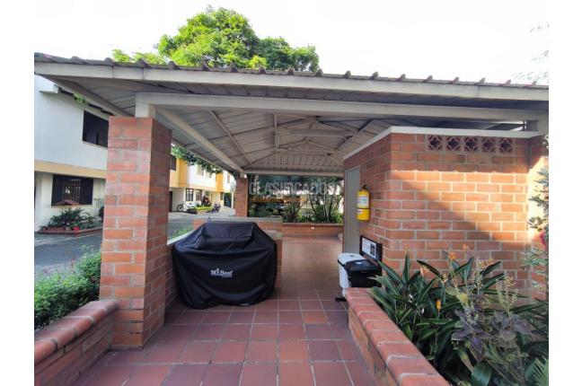 Apartamentos, Venta, Primero de Mayo - $275.000.000