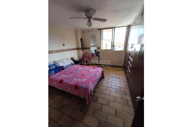 Apartamentos, Venta, Primero de Mayo - $275.000.000