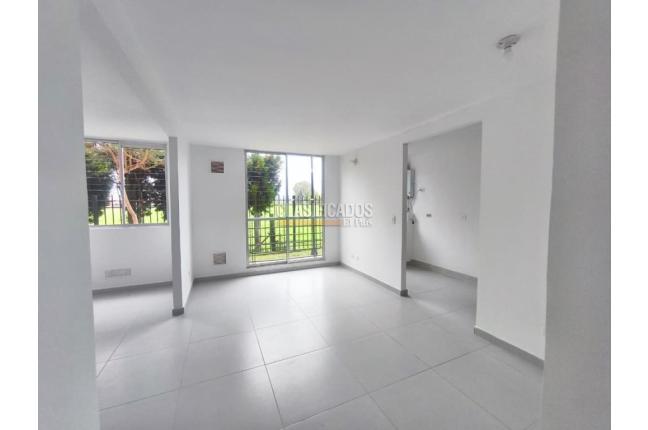 Apartamentos, Alquiler en Cajica