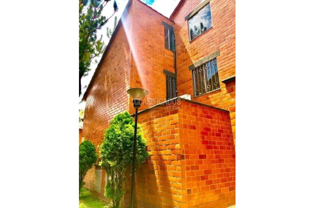 Casas, Venta en Prados del Limonar