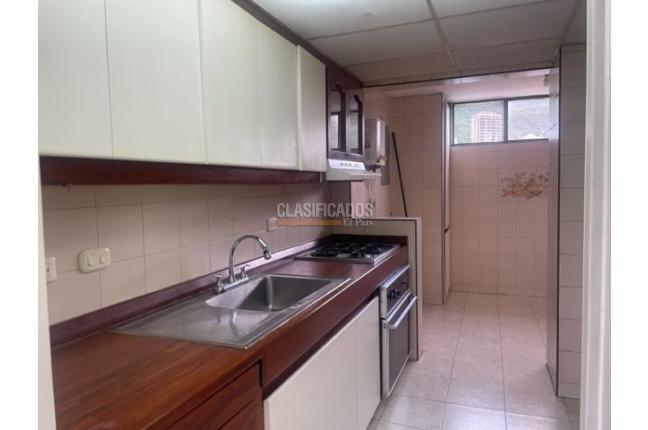 Apartamentos, Venta, Versalles - $430.000.000