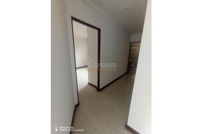 Apartamentos, Alquiler, Ciudad Jardín - $1.600.000