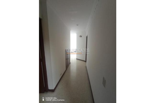 Apartamentos, Alquiler, Ciudad Jardín - $1.600.000