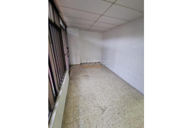 Locales y Bodegas, Venta, San Vicente - $300.000.000