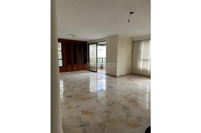 Apartamentos, Venta, Versalles - $650.000.000