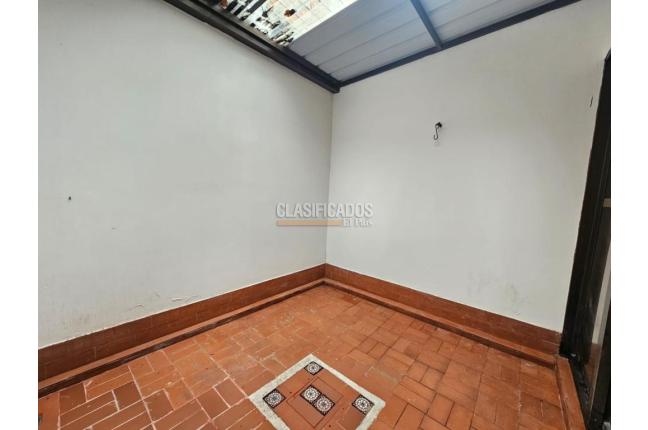 Casas, Alquiler, Ginebra - $1.750.000