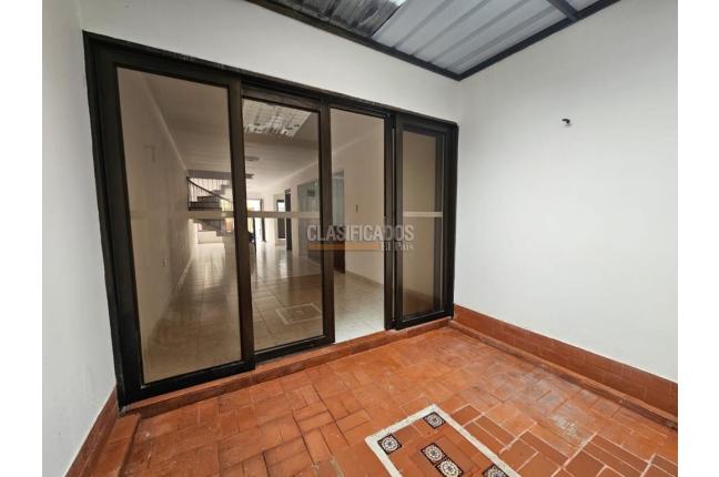 Casas, Alquiler, Ginebra - $1.750.000