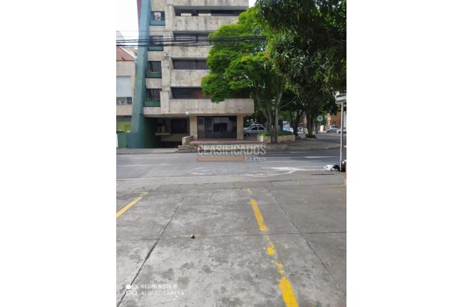 Locales y Bodegas, Alquiler, Versalles - $2.500.000