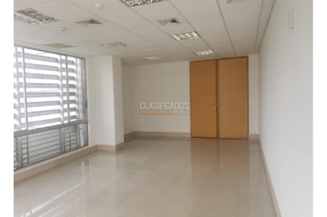 Oficinas y Consultorios, Alquiler en Santa Mónica Norte