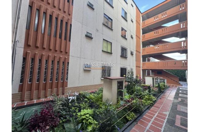 Apartamentos, Venta, Cañaverales - $180.000.000