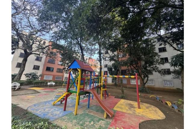 Apartamentos, Venta, Cañaverales - $180.000.000