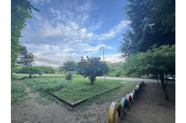 Apartamentos, Venta, Cañaverales - $180.000.000