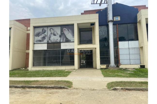 Locales y Bodegas, Alquiler en Acopi