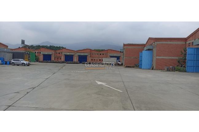 Locales y Bodegas, Alquiler, Acopi - $8.500.000