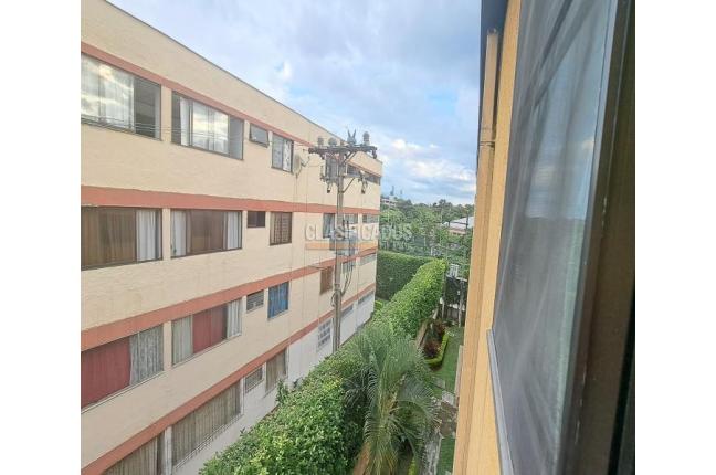 Apartamentos, Venta, Álamos - $165.000.000