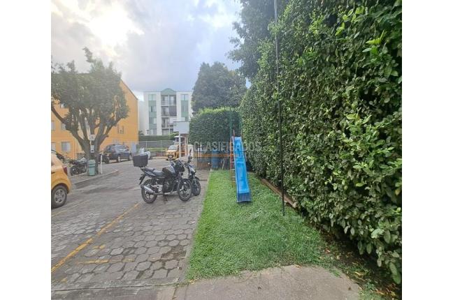 Apartamentos, Venta, Álamos - $165.000.000