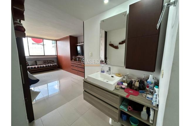 Apartamentos, Venta, Centenario - $440.000.000