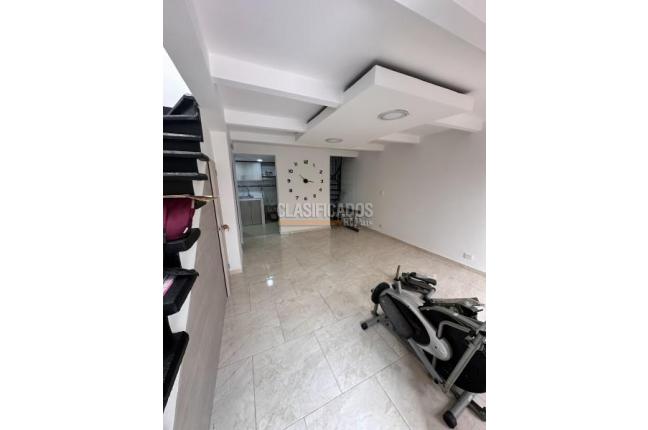 Casas, Venta en Villa del Prado