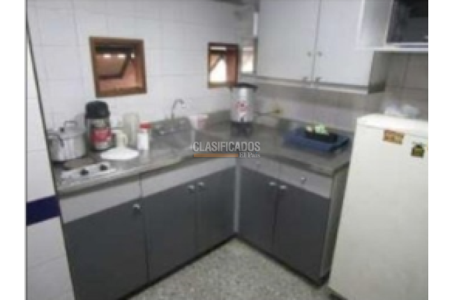 Oficinas y Consultorios, Alquiler, La Flora - $38.000.000