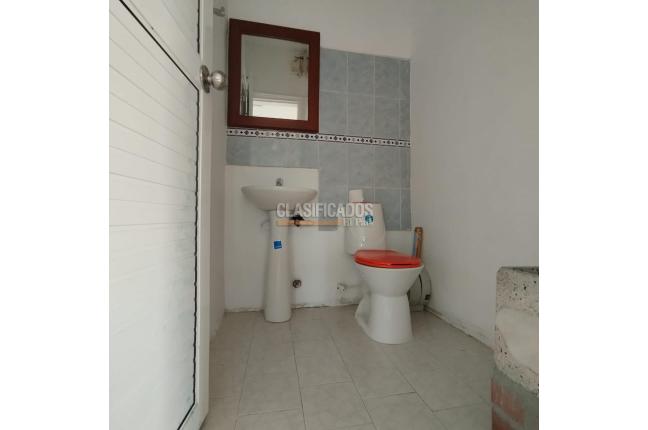 Locales y Bodegas, Alquiler, Tequendama - $4.500.000