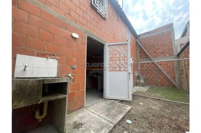 Casas, Alquiler, Candelaria - $400.000